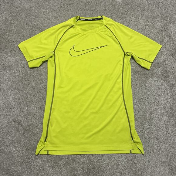 Nike Men's Size Small Pro Short Sleeve Shirt Neon Yellow - Picture 1 of 5